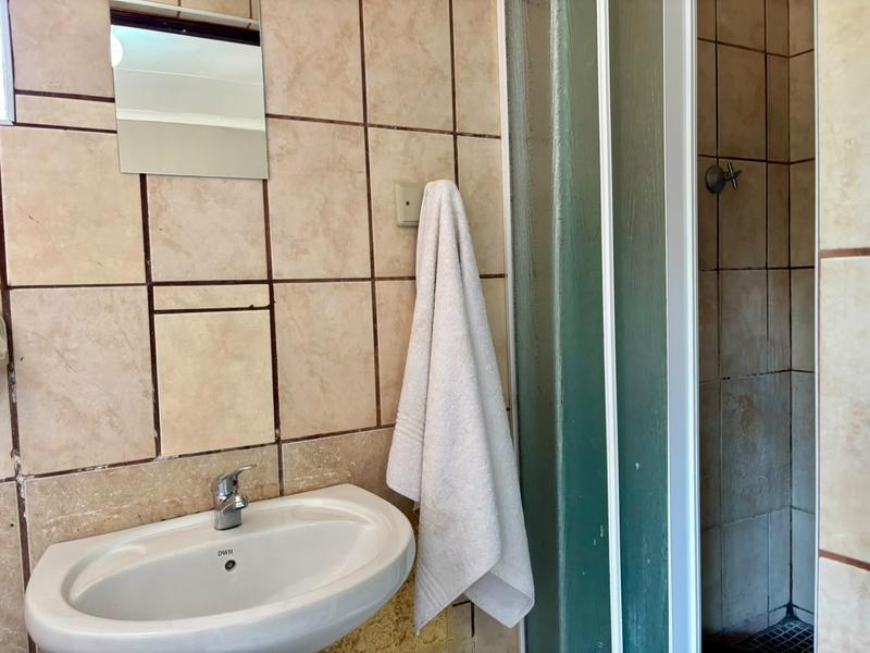 11 Bedroom Property for Sale in Brandwag Free State